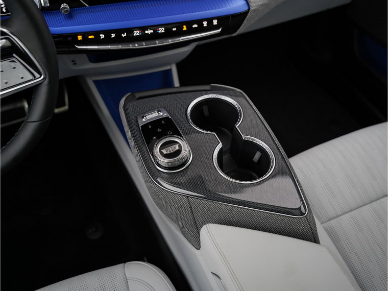 Vehicle Image 52