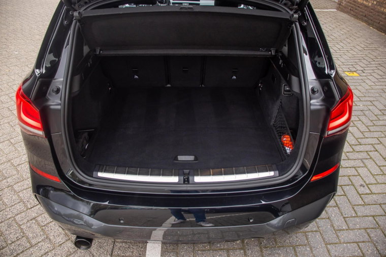 Vehicle Image 28