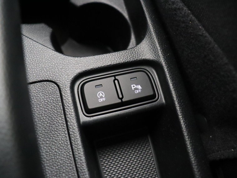 Vehicle Image 27