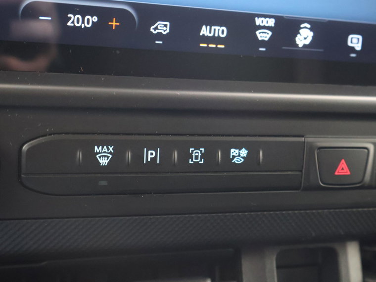 Vehicle Image 41