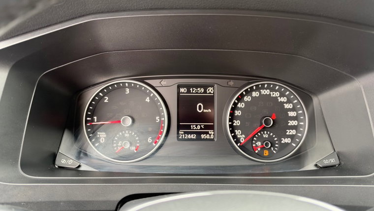 Vehicle Image 25
