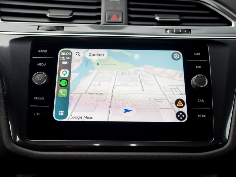 Vehicle Image 14