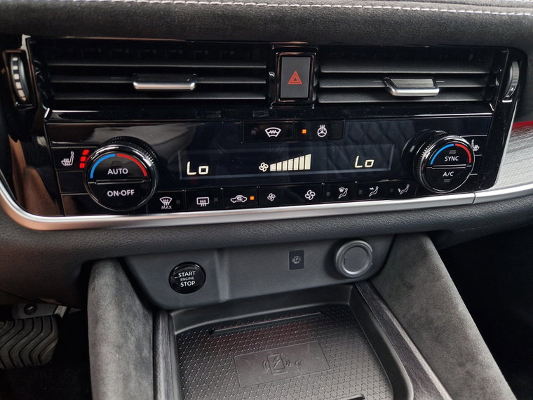 Vehicle Image 29
