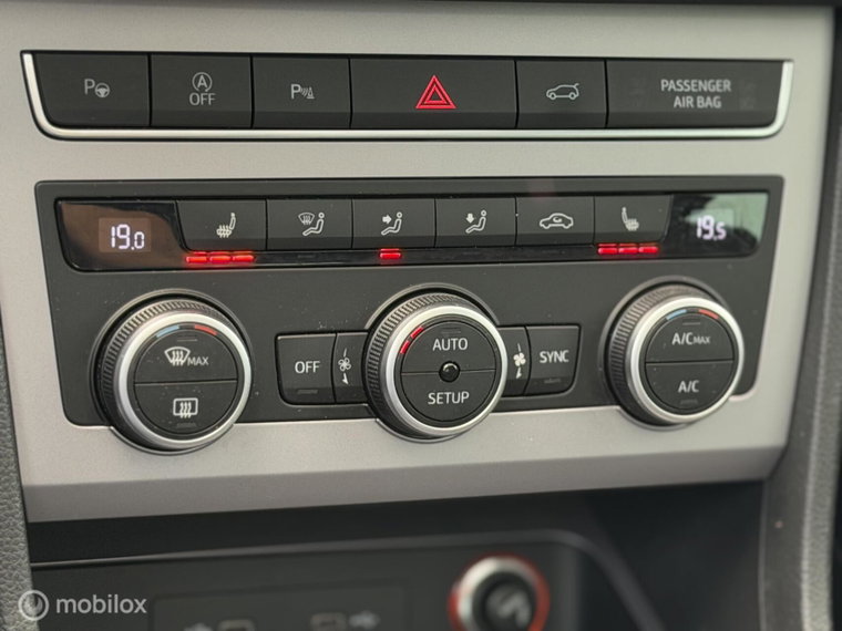 Vehicle Image 27