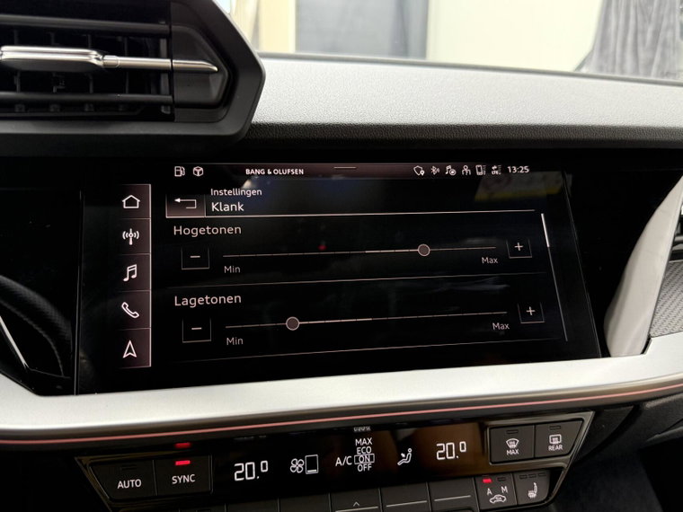 Vehicle Image 41