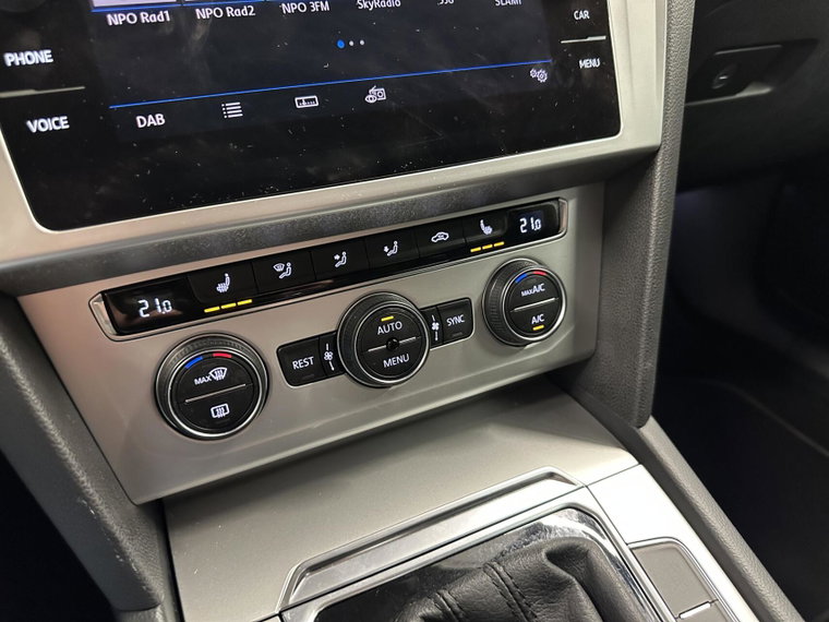 Vehicle Image 33