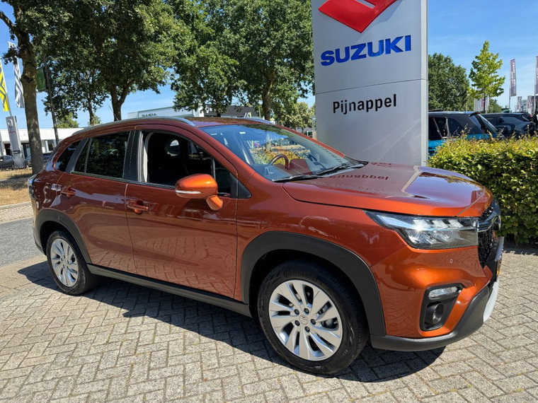 Vehicle Image 10