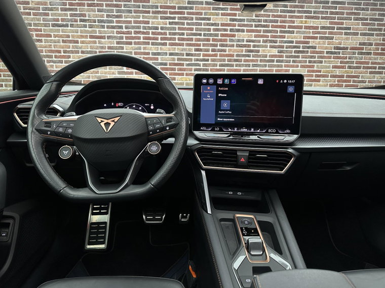 Vehicle Image 35