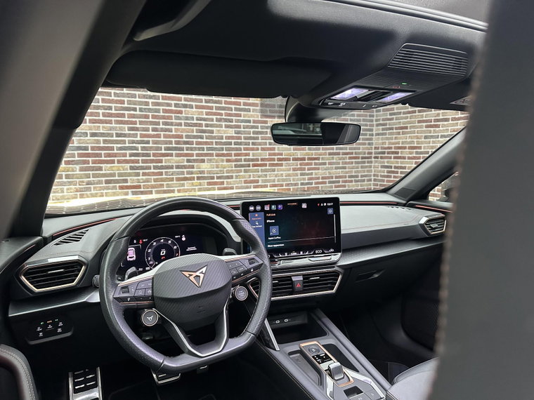 Vehicle Image 36