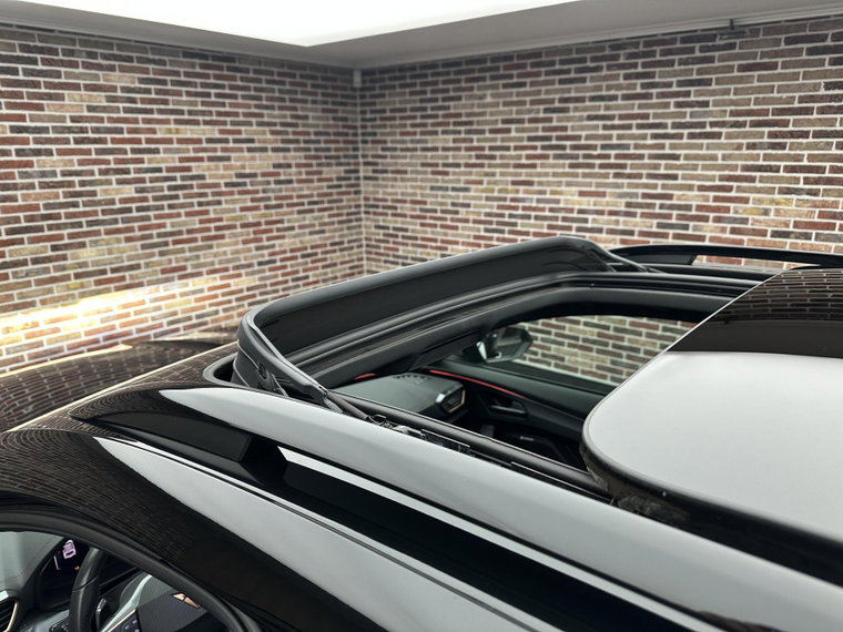 Vehicle Image 37