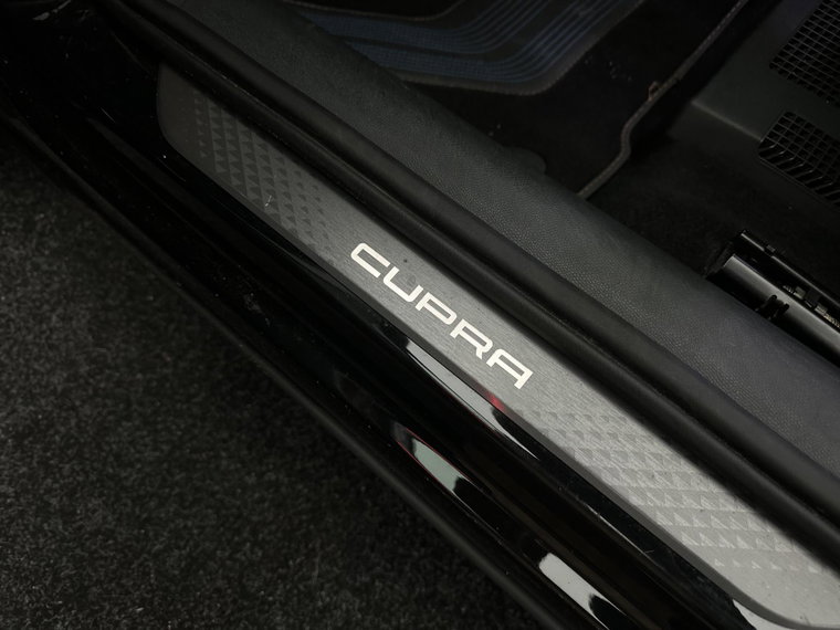 Vehicle Image 40