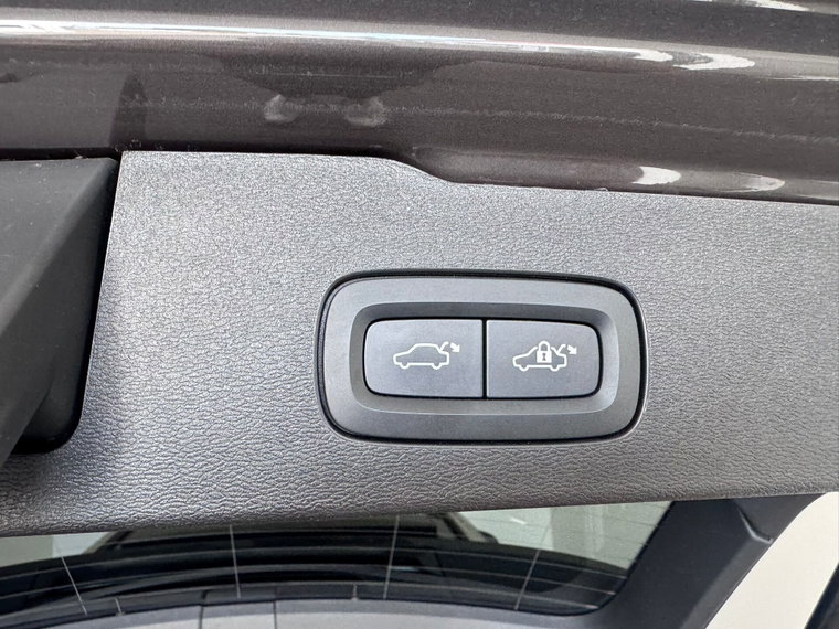 Vehicle Image 45