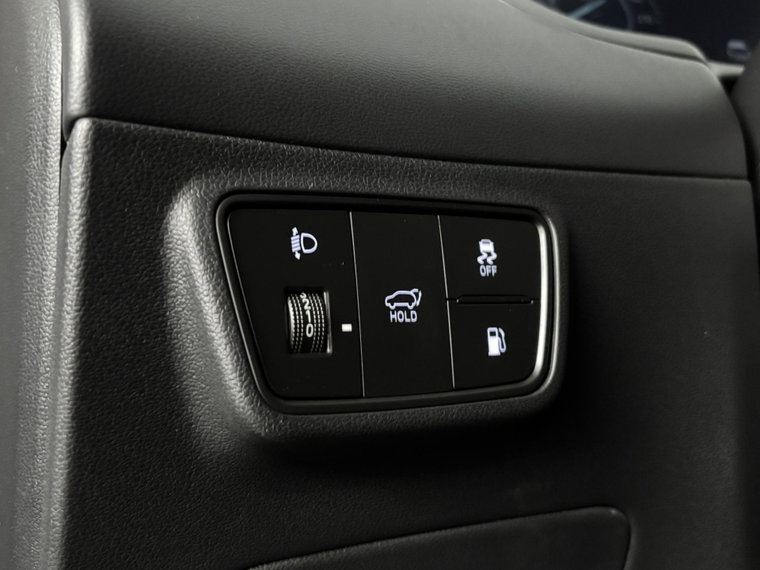 Vehicle Image 42