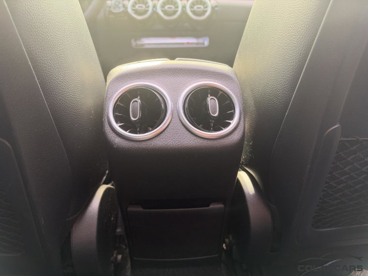 Vehicle Image 27