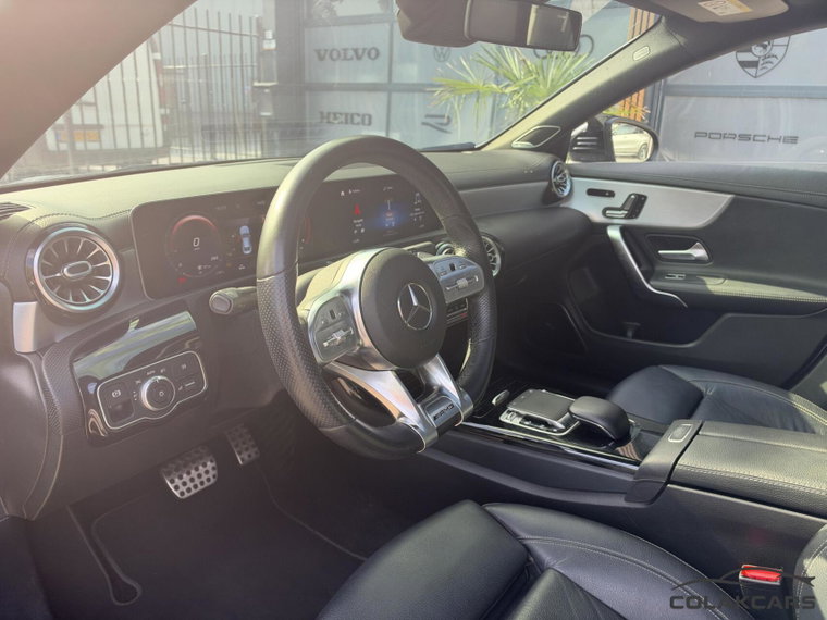 Vehicle Image 45
