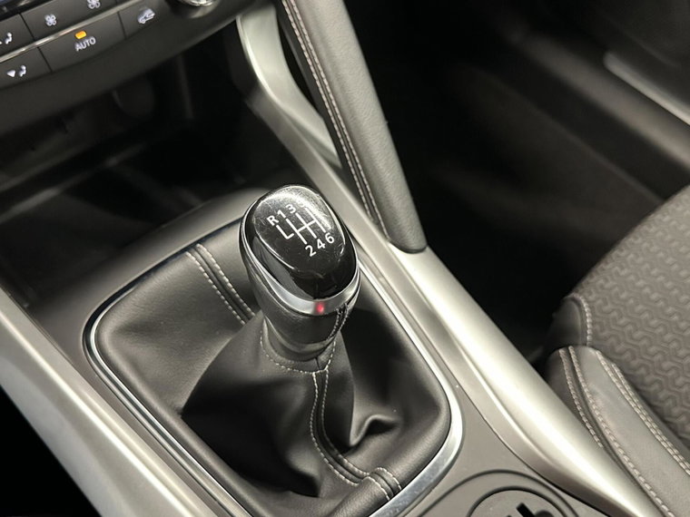 Vehicle Image 40
