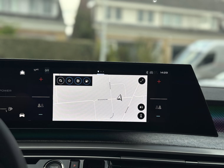 Vehicle Image 37