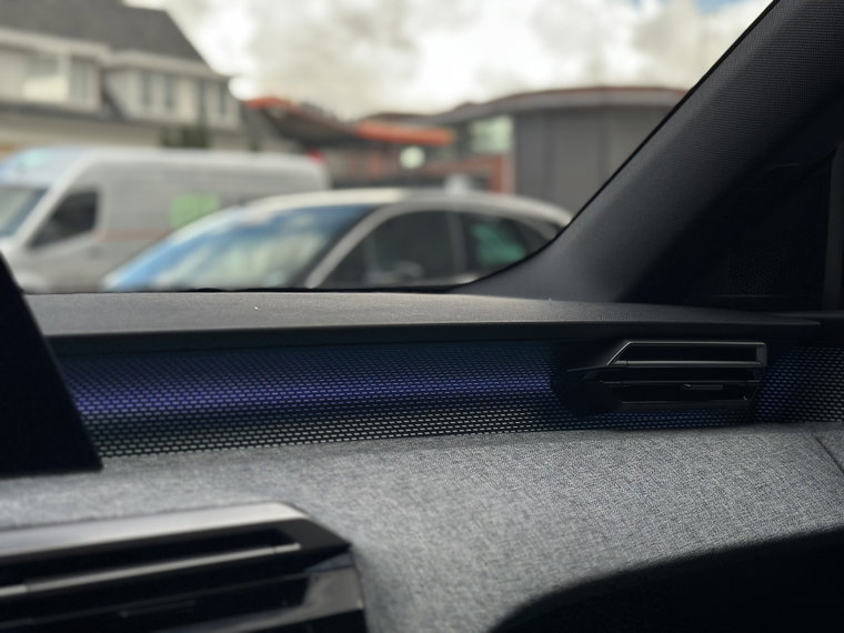 Vehicle Image 45