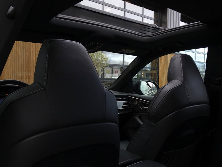 Vehicle Image 53