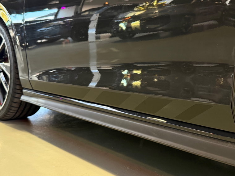 Vehicle Image 45