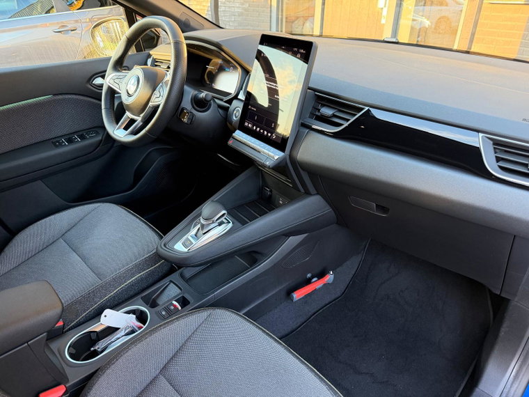 Vehicle Image 37