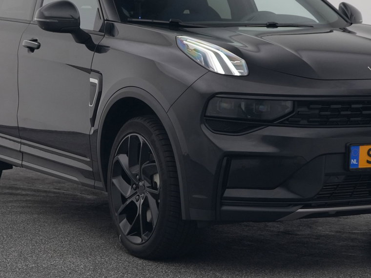 Vehicle Image 17