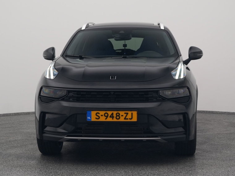 Vehicle Image 9