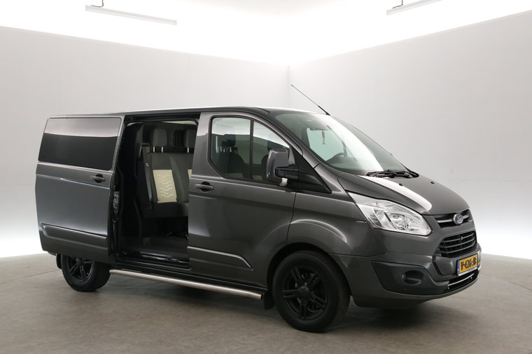 Vehicle Image 8