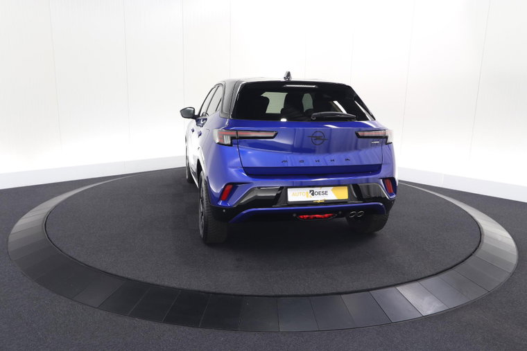 Vehicle Image 24