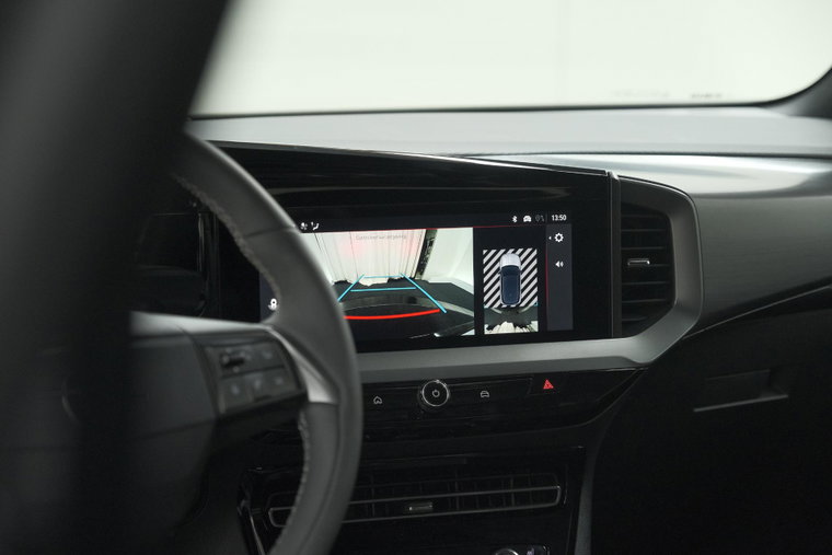 Vehicle Image 36