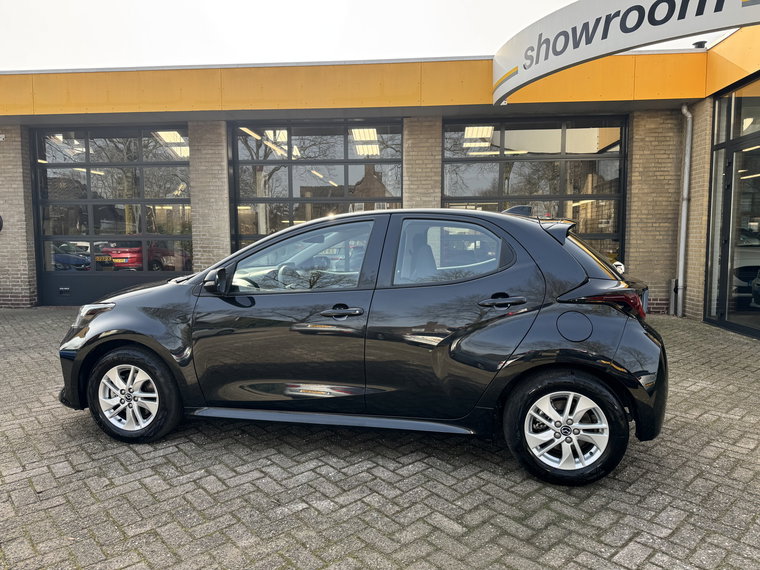 Vehicle Image 21