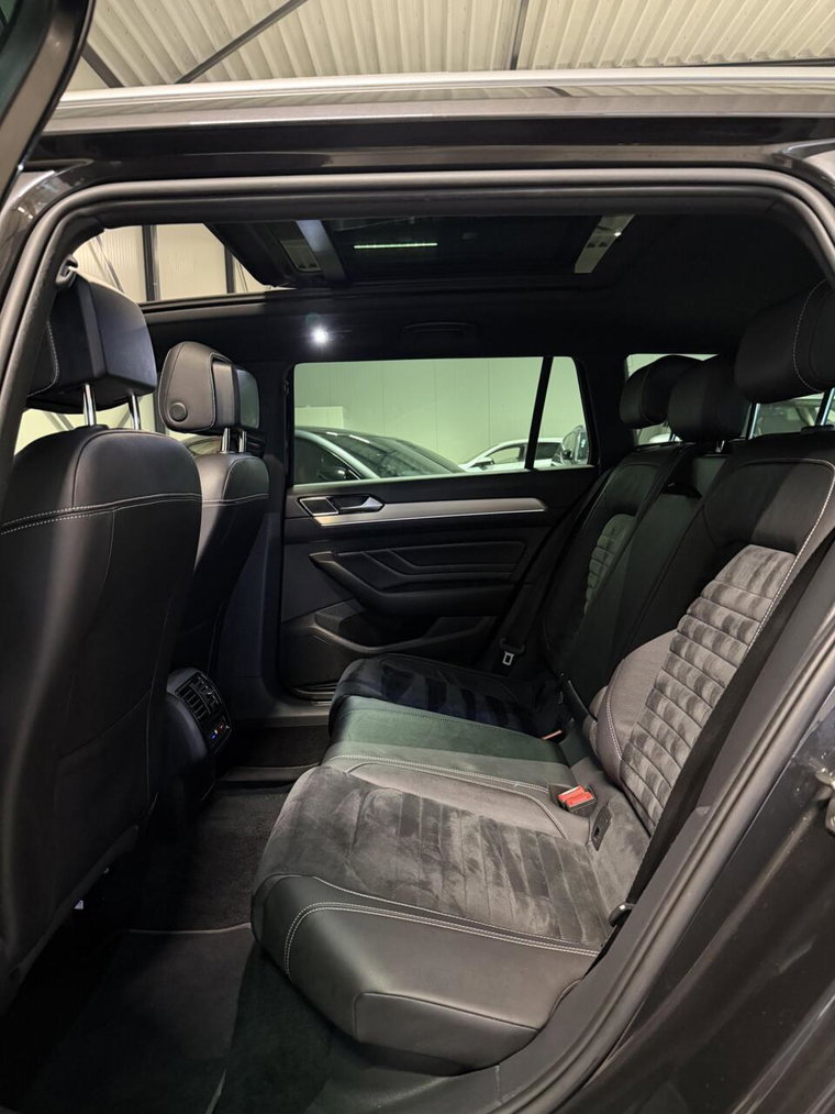 Vehicle Image 35