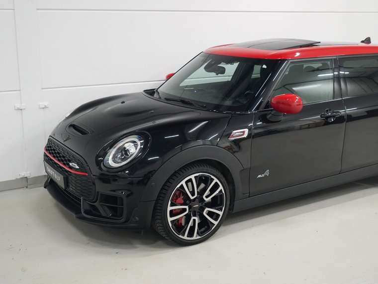 Vehicle Image 35