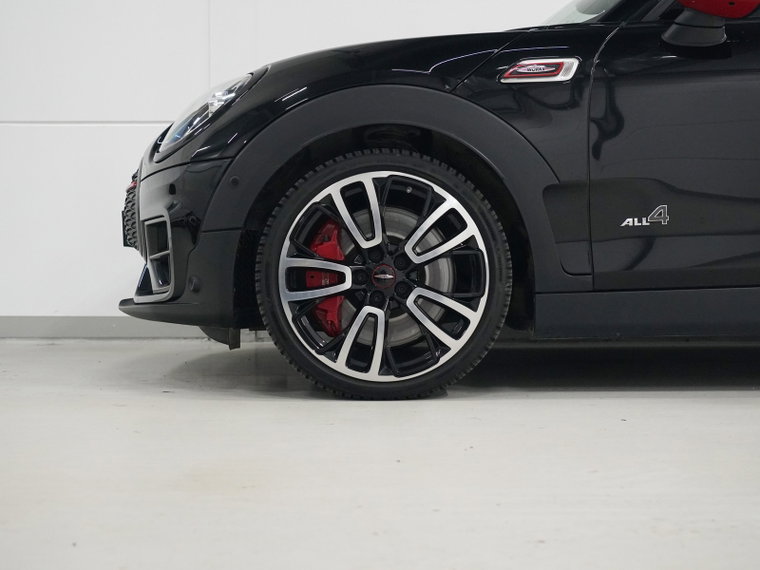 Vehicle Image 38