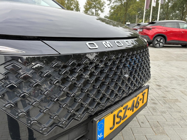 Vehicle Image 22