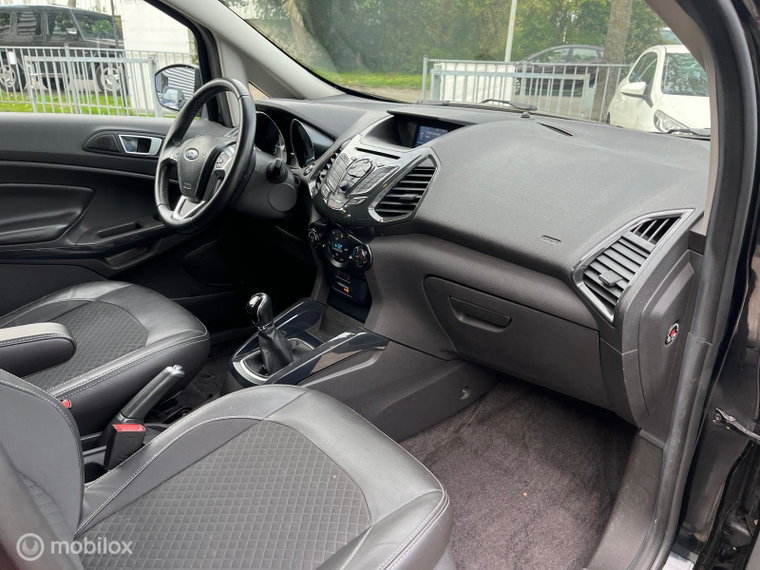 Vehicle Image 23