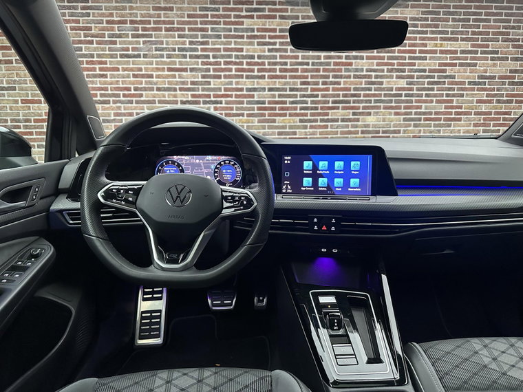 Vehicle Image 36