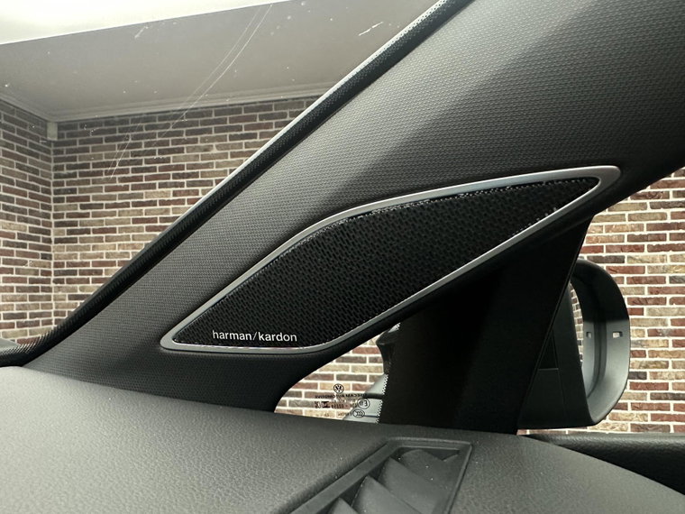 Vehicle Image 38
