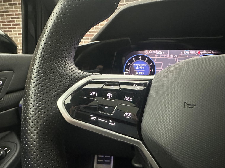 Vehicle Image 39