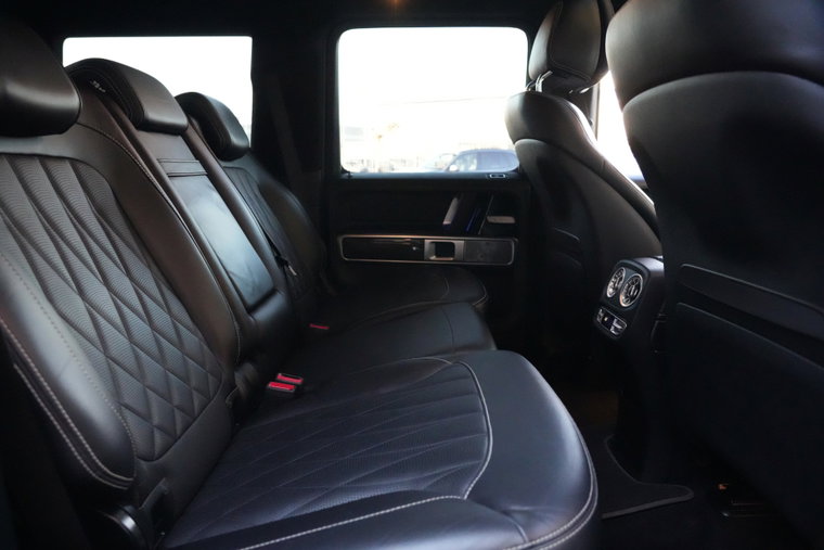 Vehicle Image 30