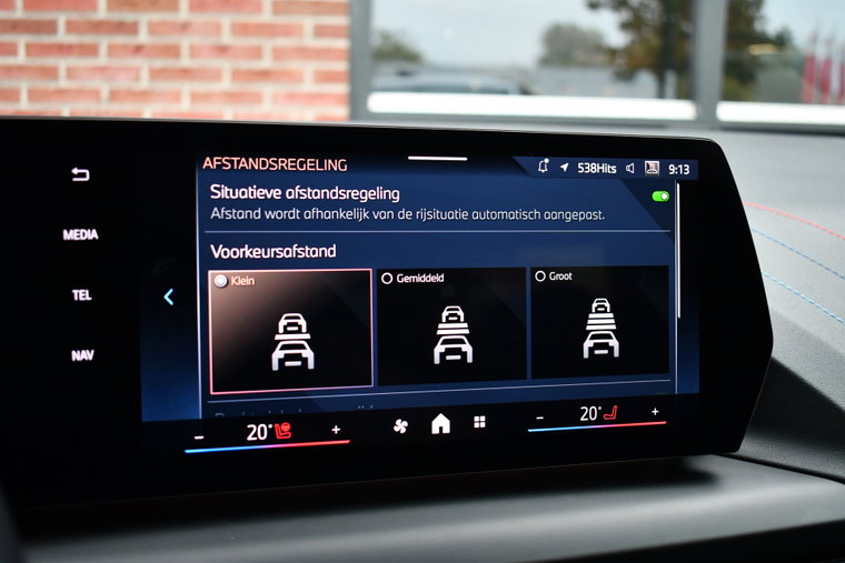 Vehicle Image 30