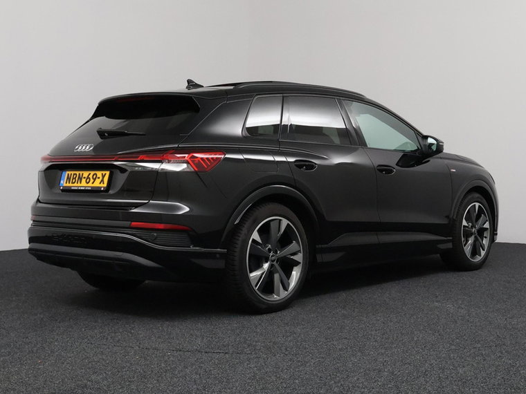 Vehicle Image 51