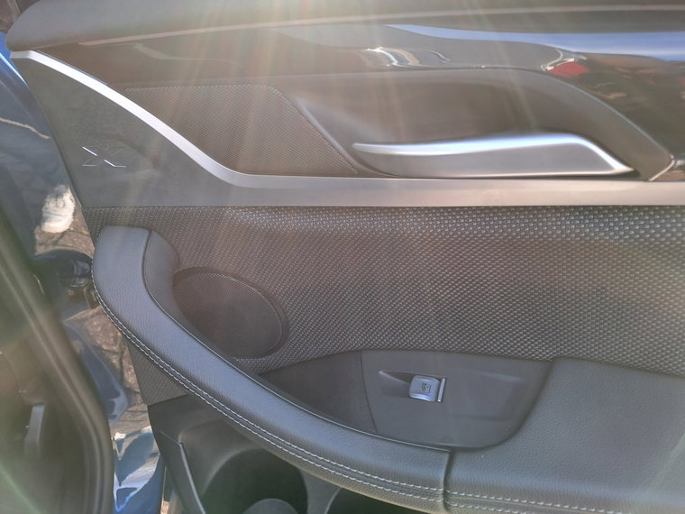 Vehicle Image 41