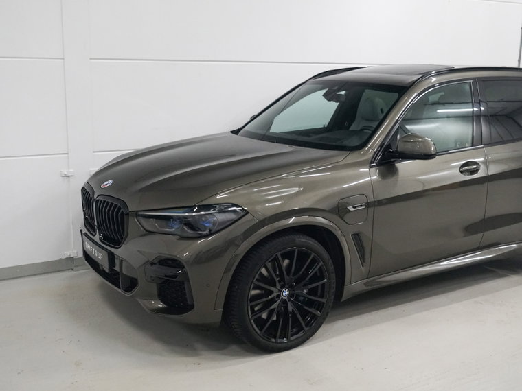 Vehicle Image 40