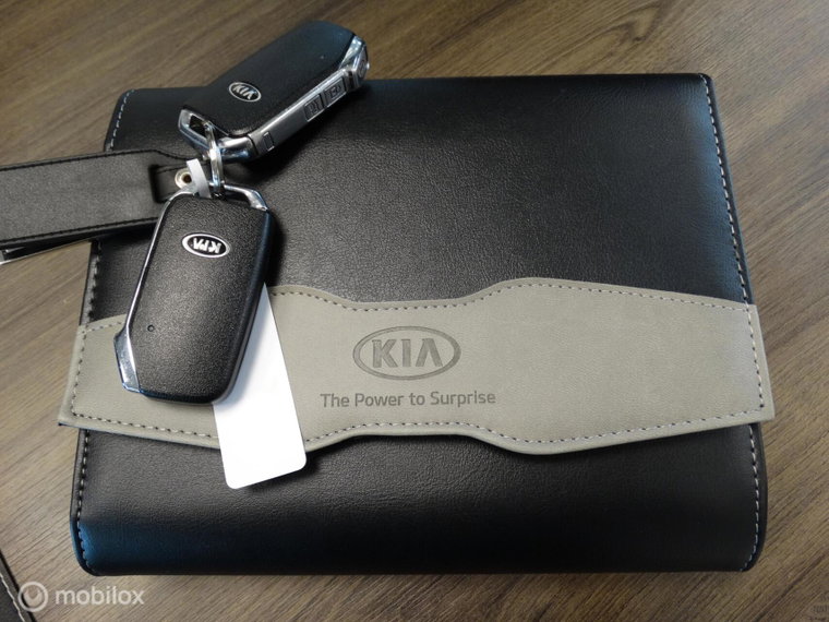 Vehicle Image 40