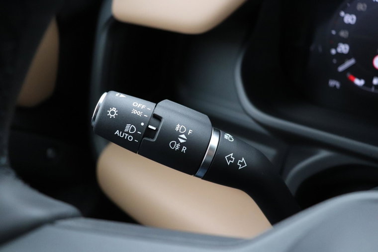 Vehicle Image 40