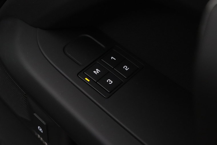 Vehicle Image 45