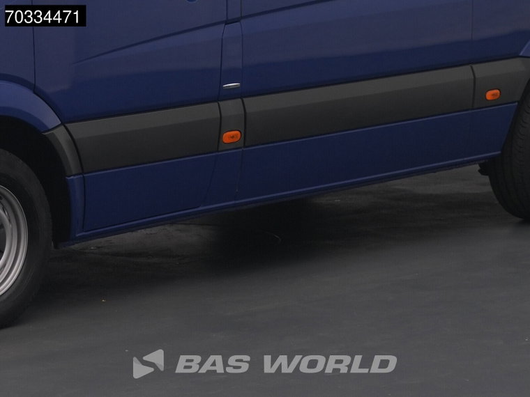 Vehicle Image 39