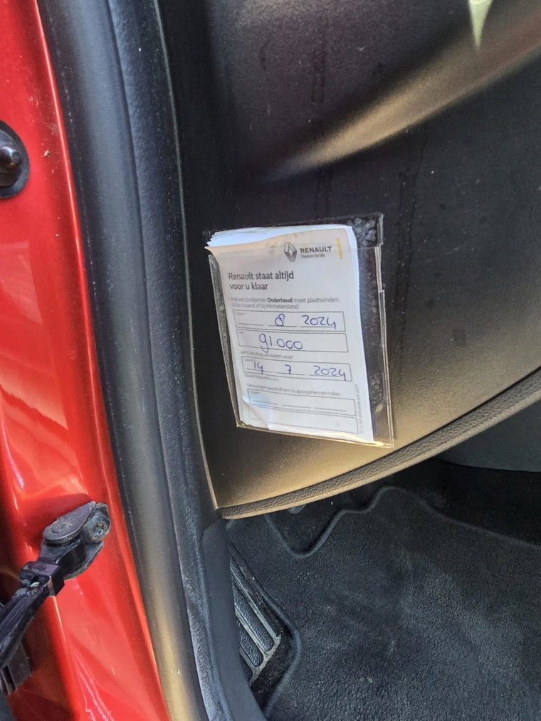 Vehicle Image 37