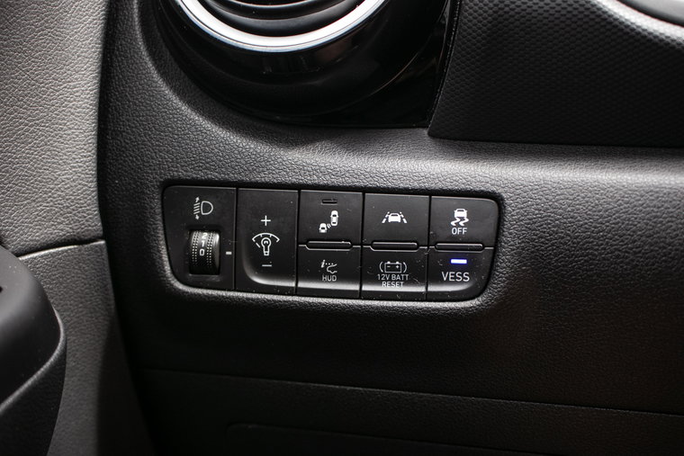 Vehicle Image 26